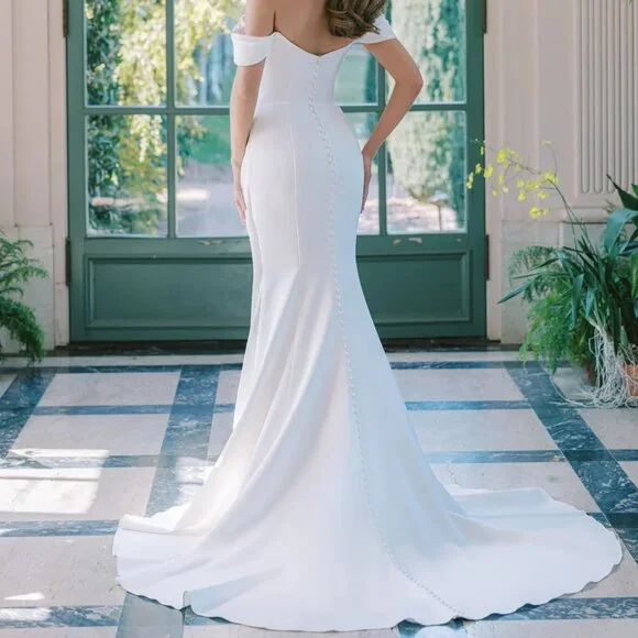 Anne Barge Naomi Wedding Dress (Blue Willow Collection)